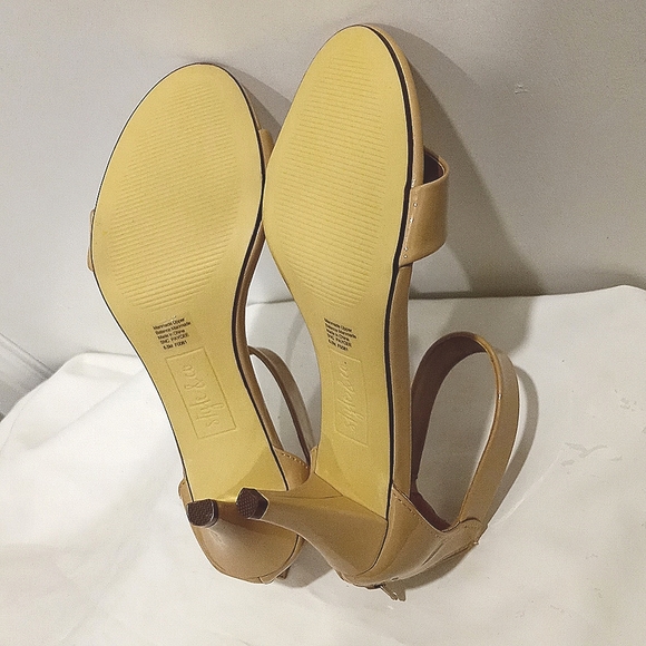 Style & Co PAYCEE Heeled Sandals Nude | size 6.5 US - Picture 6 of 6
